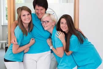 Team-Praxis-MVZ-Orthopaedie-und-Chirurgie-Landau